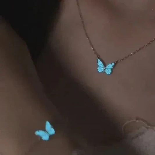🎁 50% DE RÉDUCTION ! 🦋✨ Bijou de Printemps 2026 – Pendentif Papillon Lumineux Rechargeable (Collier & Bracelet) 🌸🌙
