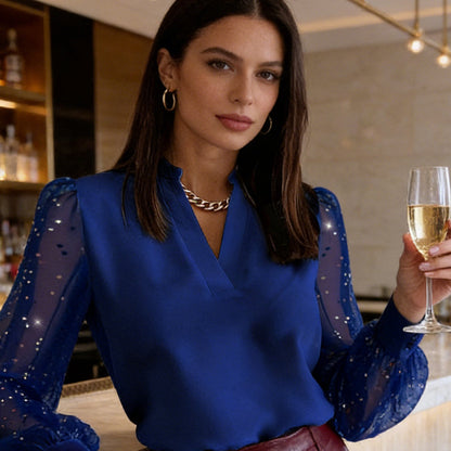 Haut à col V avec manches transparentes à sequins