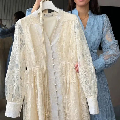 📢📢50 % de réduction !! ⏰ Robe Vintage à Manches Lanternes Brodées – Dentelle Délicate, Coupe Romantique & Élégance Rétro 🌸