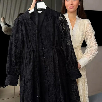 📢📢50 % de réduction !! ⏰ Robe Vintage à Manches Lanternes Brodées – Dentelle Délicate, Coupe Romantique & Élégance Rétro 🌸