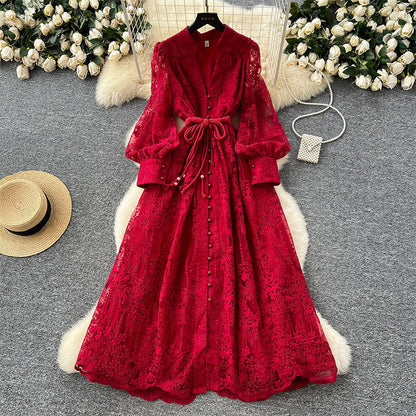 📢📢50 % de réduction !! ⏰ Robe Vintage à Manches Lanternes Brodées – Dentelle Délicate, Coupe Romantique & Élégance Rétro 🌸