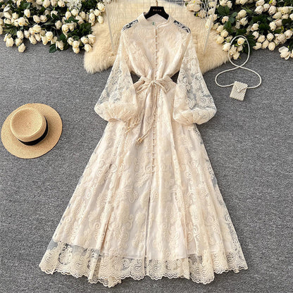 📢📢50 % de réduction !! ⏰ Robe Vintage à Manches Lanternes Brodées – Dentelle Délicate, Coupe Romantique & Élégance Rétro 🌸
