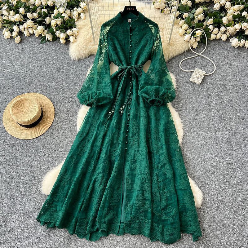 📢📢50 % de réduction !! ⏰ Robe Vintage à Manches Lanternes Brodées – Dentelle Délicate, Coupe Romantique & Élégance Rétro 🌸