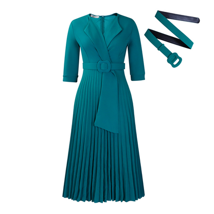 Robe élégante avec encolure en V, plis et ceinture
