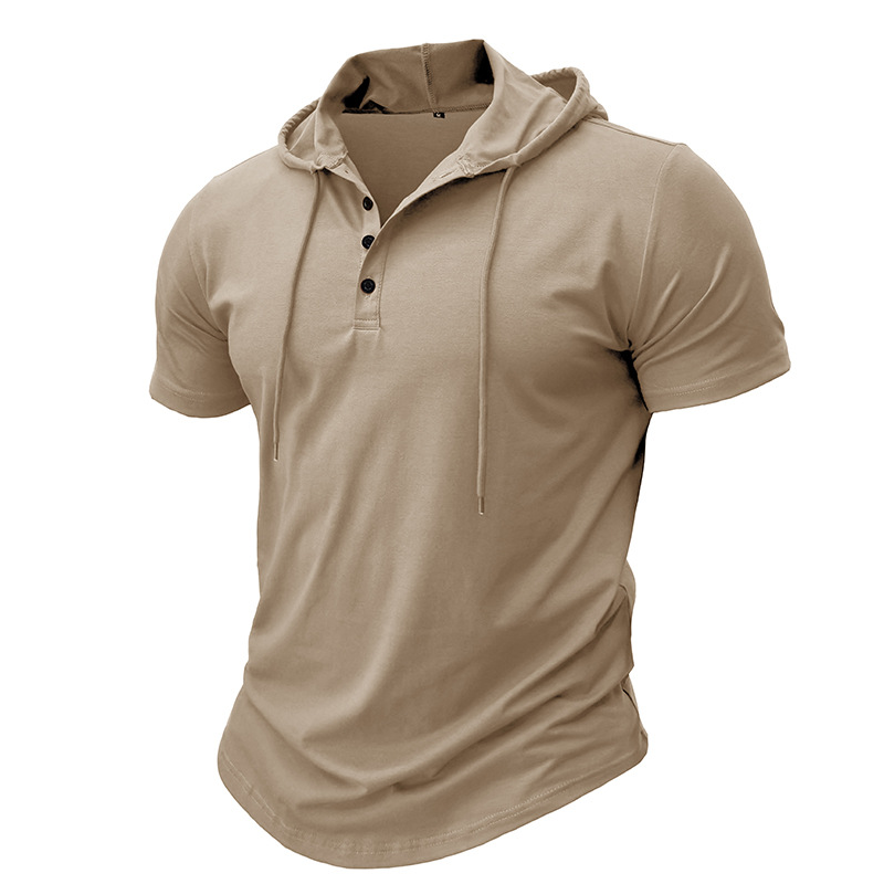 T-shirt à capuche athlétique pour homme
