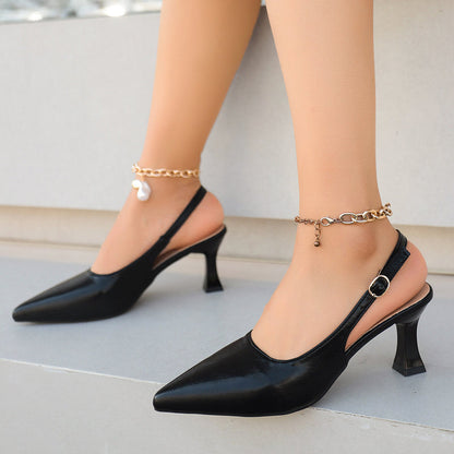 Élégantes chaussures à talons bobines et bout pointu