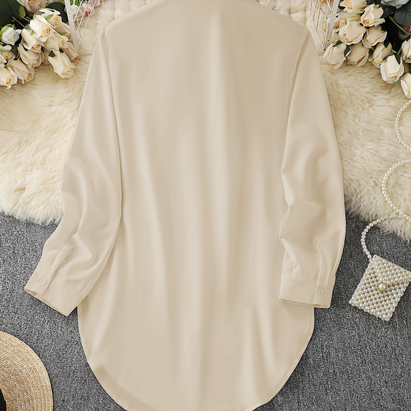 Chemise à manches longues pour femme avec ourlet arrondi