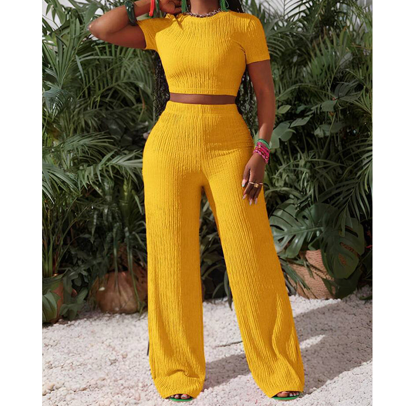 Ensemble 2 pièces femme : haut court et pantalon à jambes larges