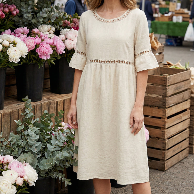Robe midi en coton et lin avec finition en dentelle