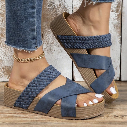 💐 PROMO EXCEPTIONNELLE -50% ! Sandales Compensées à Lanières Entrecroisées – Cuir Souple, Semelle Antidérapante ✨🌿 【Offre Limitée】