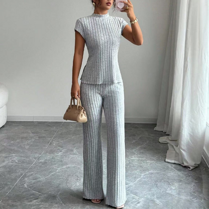 ✨🛒50 % de réduction🔥 Ensemble deux pièces composé d'un haut à col montant élégant et d'un pantalon à jambes larges