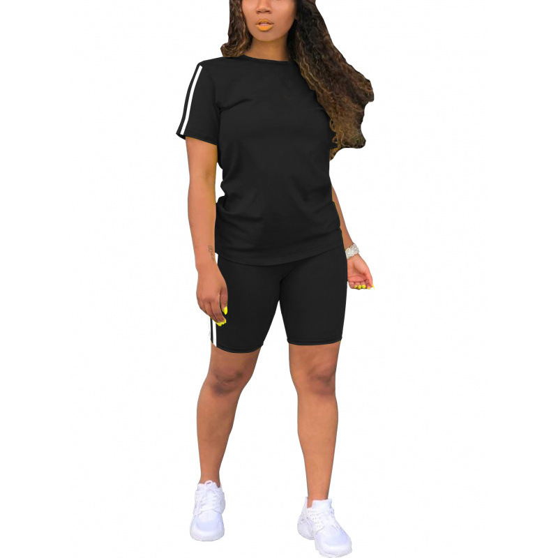 Ensemble décontracté pour femme comprenant un haut à manches courtes et un short