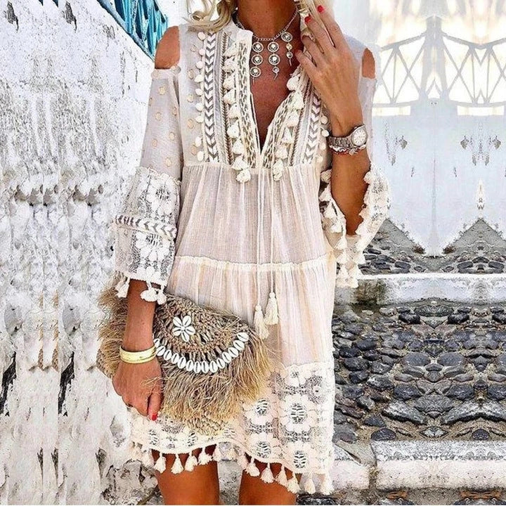 👗 50% DE RÉDUCTION 🌸 Robe femme large en coton & lin brodée – Coupe ample, respirante & anti-UV – Motif délicat, style bohème chic & polyvalente – parfaite pour l’été ☀️✨