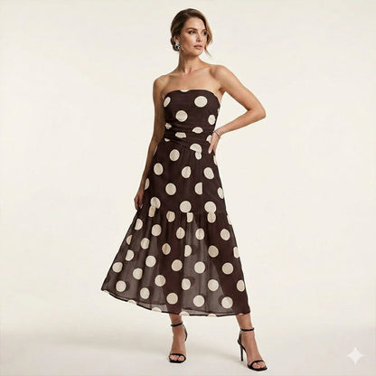 Élégante robe à volants sans bretelles à pois