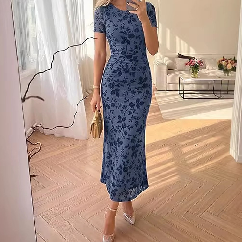 🌸 50% OFF NOW!💃 Robe sirène en maille à fleurs pour femme – Taille froncée et style romantique – Idéale pour une soirée en amoureux ✨