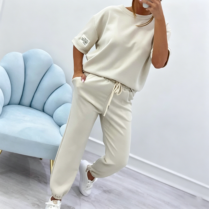 Ensemble décontracté à manches courtes pour femme (haut et pantalon)