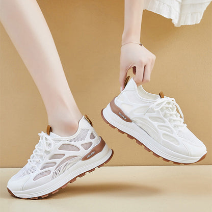 Baskets tendance pour femme en maille ajourée à lacets
