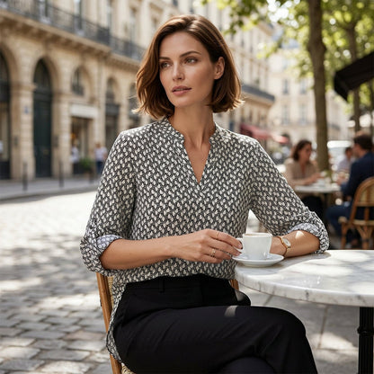 📢📢50% OFF !! ⏰Women's Geometric Print V-Neck Blouse