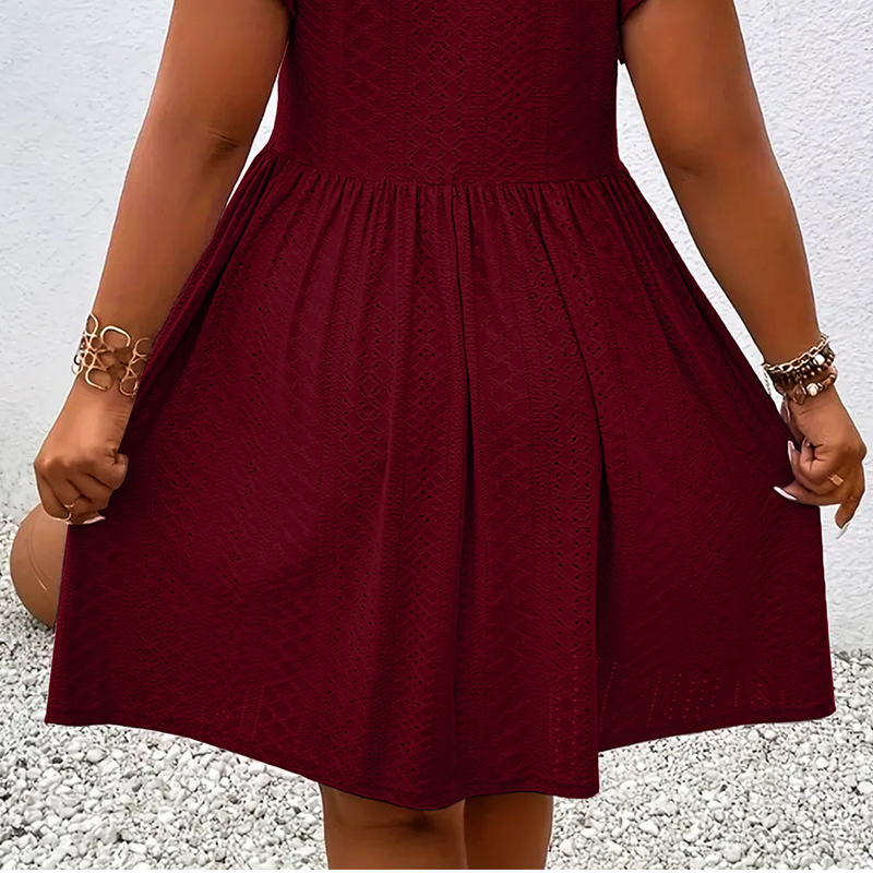 Robe à col en V et volants pour femme