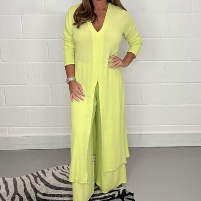 Ensemble femme 2 pièces ample – haut long fendu et pantalon
