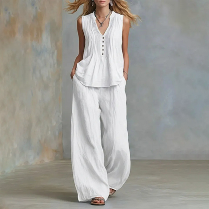 Ensemble élégant composé d'un haut sans manches ample et d'un pantalon