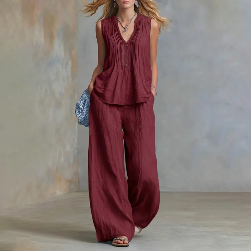Ensemble élégant composé d'un haut sans manches ample et d'un pantalon