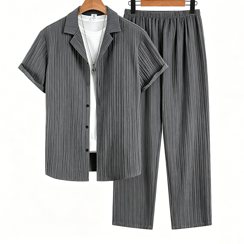 👕 50 % DE RÉDUCTION EN CE MOMENT ! ☁️ Ensemble t-shirt et pantalon à texture côtelée pour homme – Tissu souple et extensible, respirant, idéal pour se détendre, voyager ou pour les journées décontractées 👖