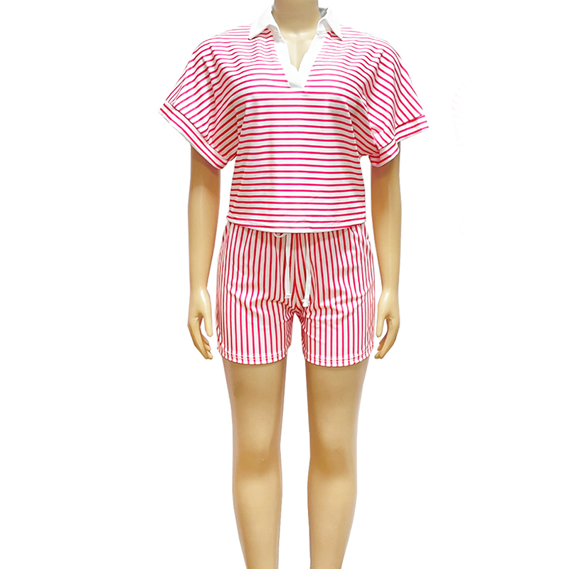 Ensemble chemise à manches courtes et short décontracté à rayures pour femme