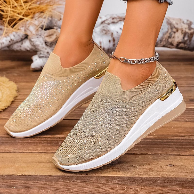 Baskets femme à enfiler avec papillon en strass