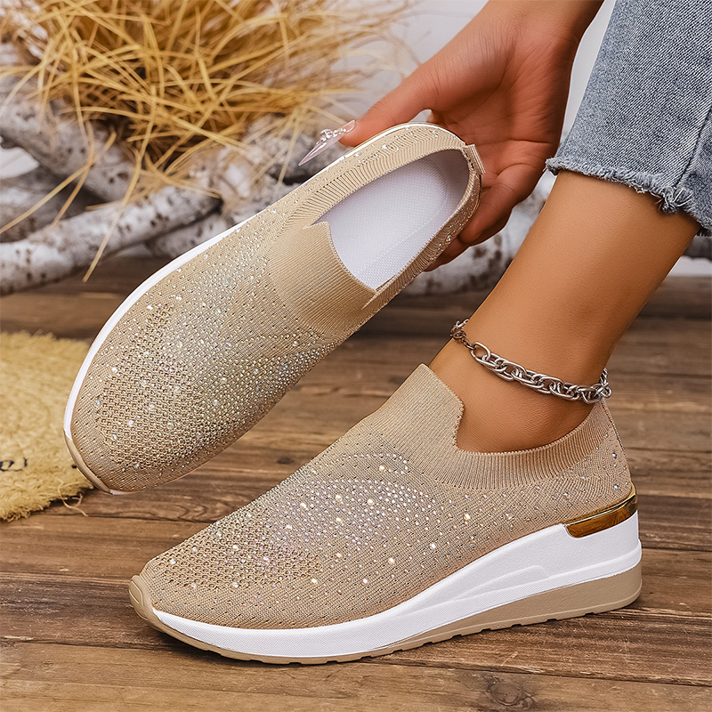 Baskets femme à enfiler avec papillon en strass