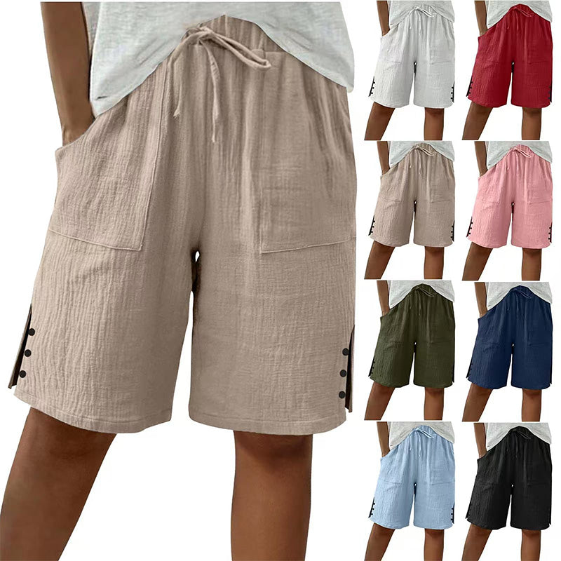 Short femme avec détails de boutons latéraux