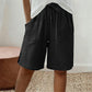 Short femme avec détails de boutons latéraux
