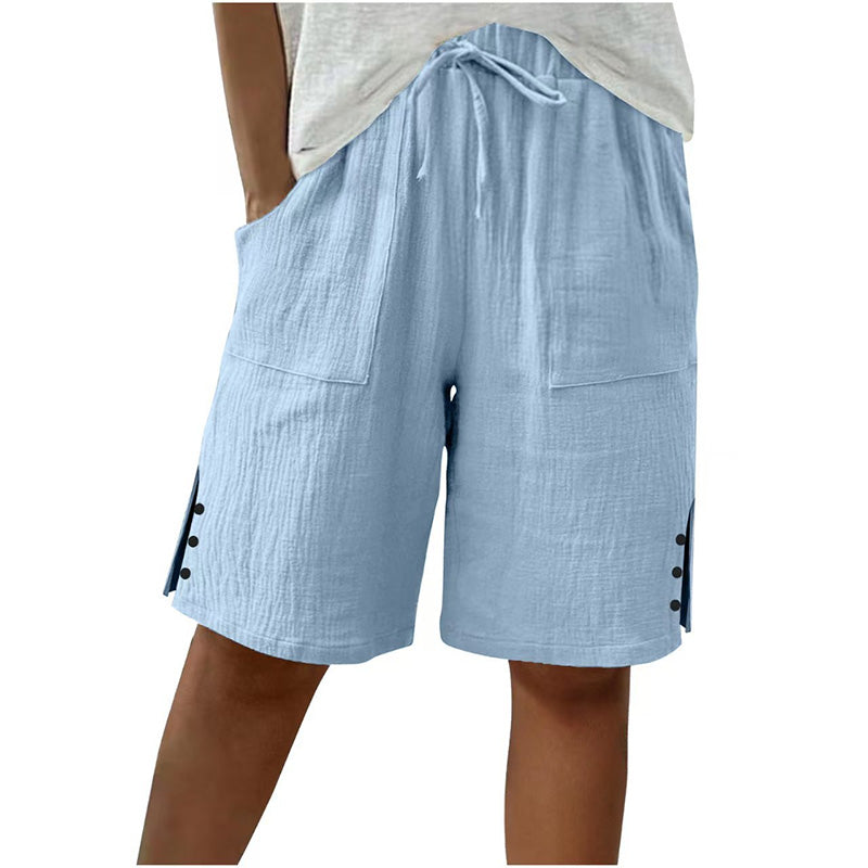 Short femme avec détails de boutons latéraux