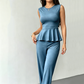 Ensemble 2 pièces femme : haut à basque sans manches et pantalon