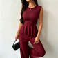 Ensemble 2 pièces femme : haut à basque sans manches et pantalon