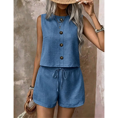 🔥 Le look le plus tendance de cet été ! Débardeur sans manches à boutons et short pour femme