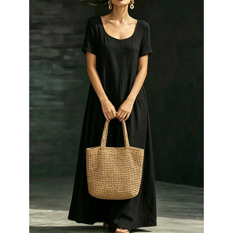 Robe Longue d'Été Minimaliste à Col Dégagé