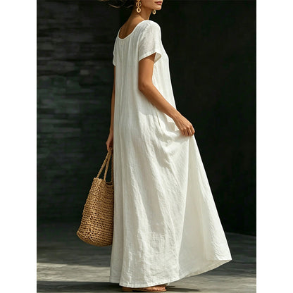 Robe Longue d'Été Minimaliste à Col Dégagé