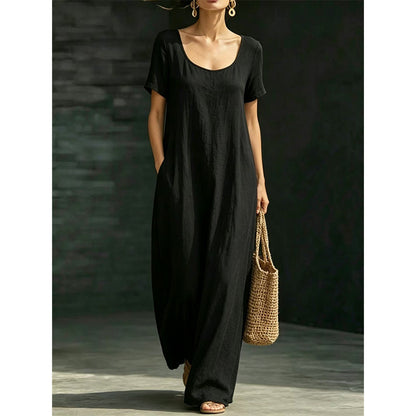 Robe Longue d'Été Minimaliste à Col Dégagé