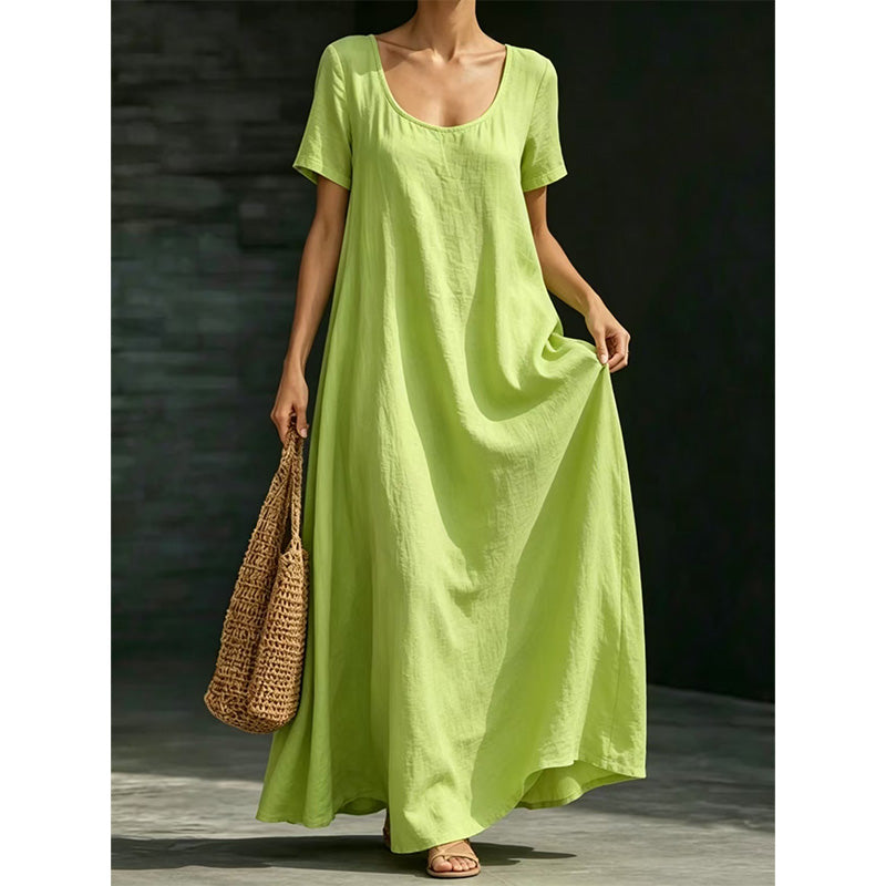 Robe Longue d'Été Minimaliste à Col Dégagé