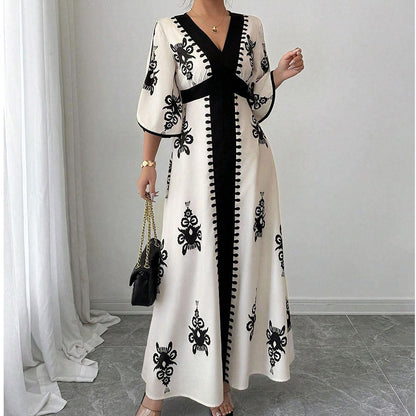 Robe longue élégante à col V imprimée pour femme