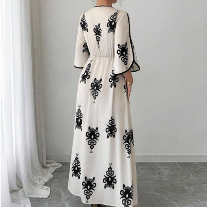 Robe longue élégante à col V imprimée pour femme