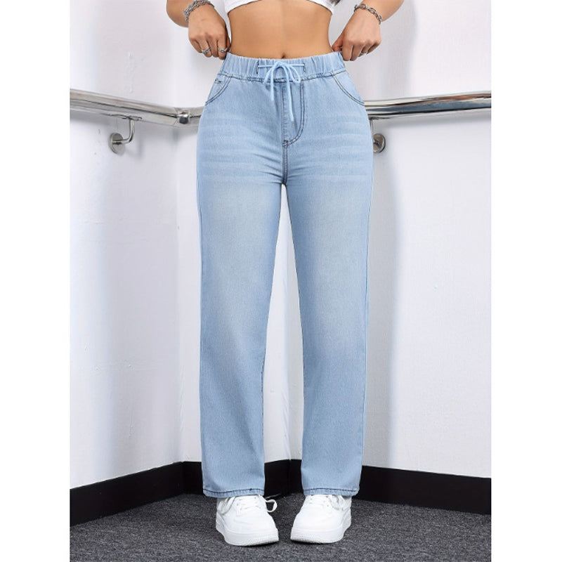 💙✨ Un jean à taille élastiquée et cordon de serrage – qui met la silhouette en valeur, ne se froisse pas et s'associe facilement – avec des t-shirts, des chemisiers et des crop tops