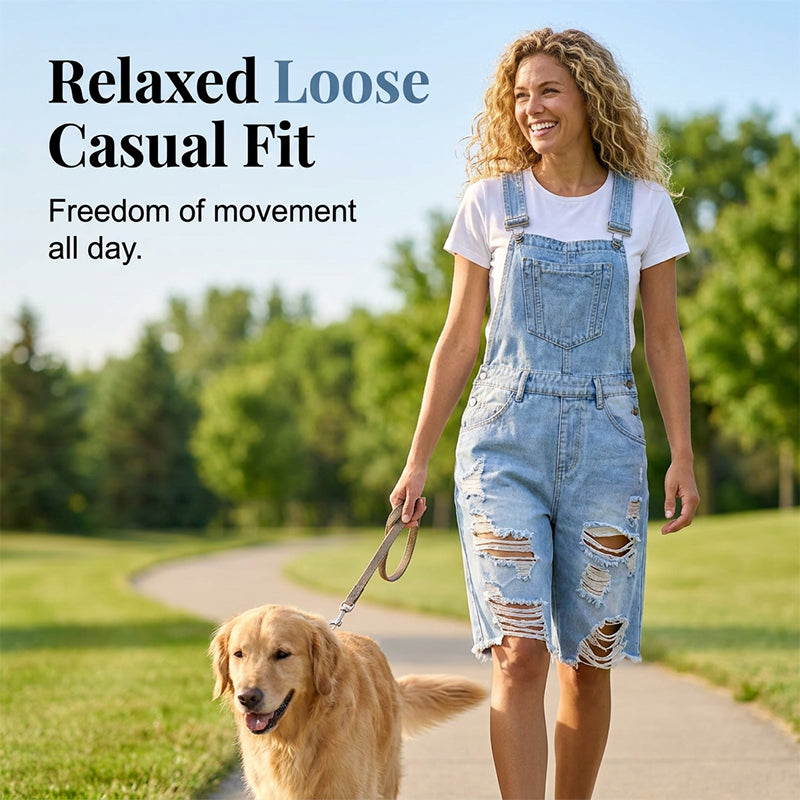 👖 60% DE RÉDUCTION 🌊 Salopette short femme en jean – Bleu clair délavé, détails déchirés & bords effilochés – Coupe décontractée, idéale pour le quotidien urbain ou l’été – look tendance et confortable ✨