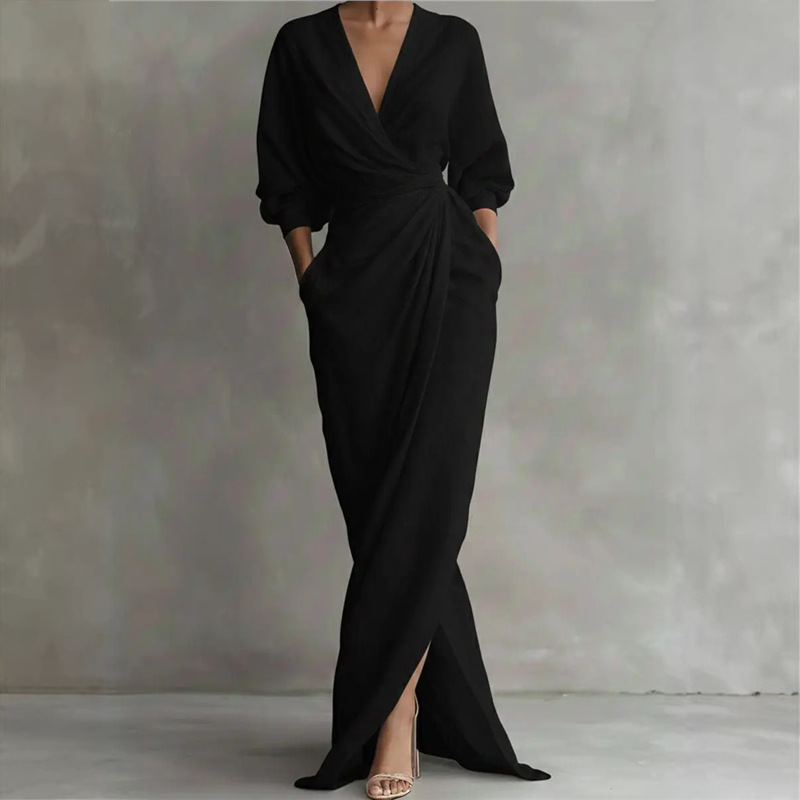 Robe longue élégante à col en V et coupe enveloppante pour femme