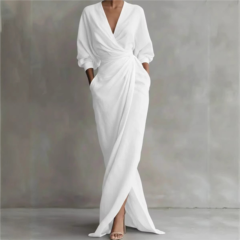 Robe longue élégante à col en V et coupe enveloppante pour femme