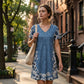 Robe femme à col V imprimé effet denim