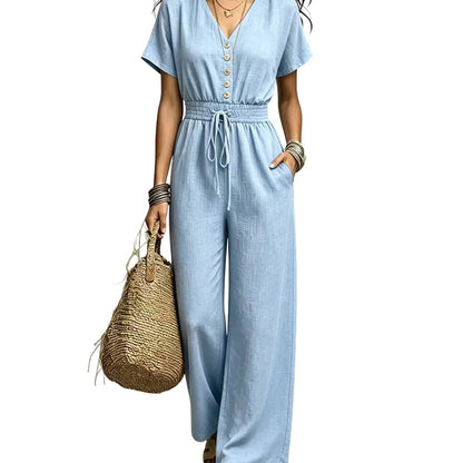 Combinaison pour femme à encolure en V qui souligne la taille