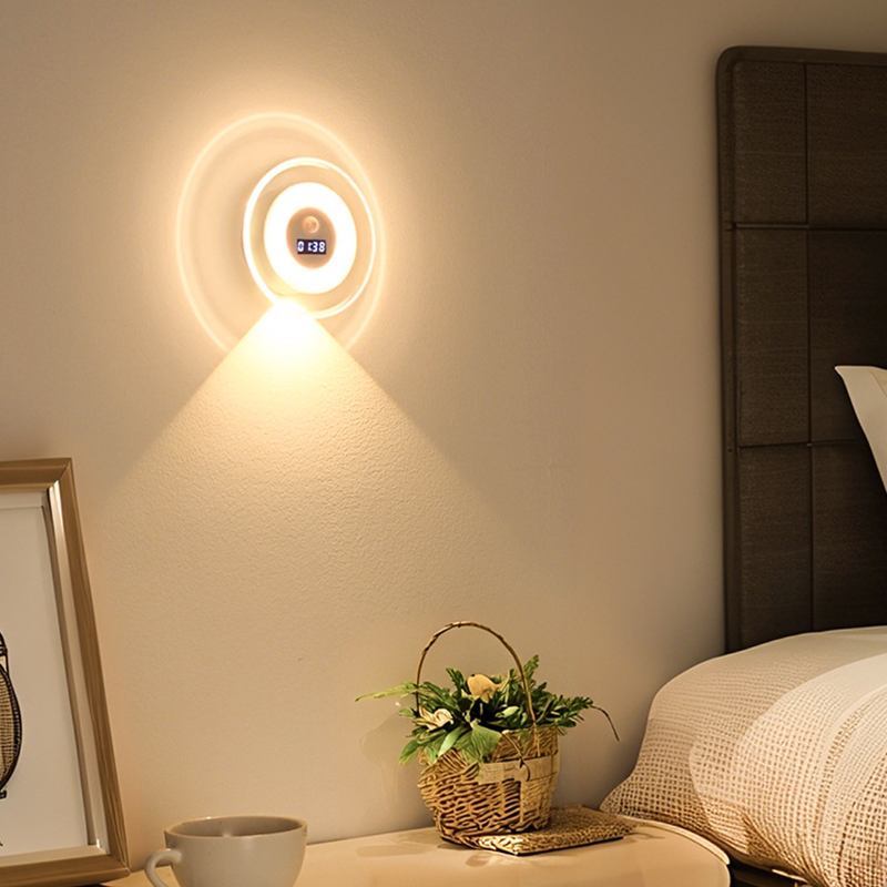 Veilleuse intelligente à LED avec horloge et détecteur de mouvement