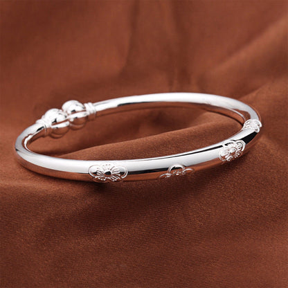 ⌛Offre à durée limitée – Bracelet rigide vintage à motif floral argenté